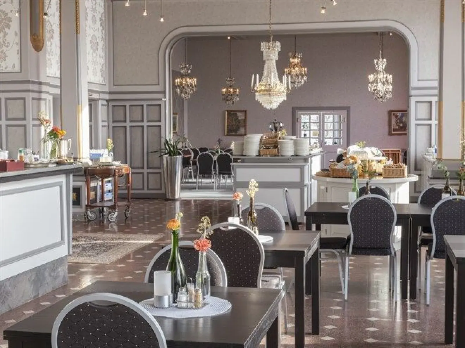 Statt Restaurang & Nöje